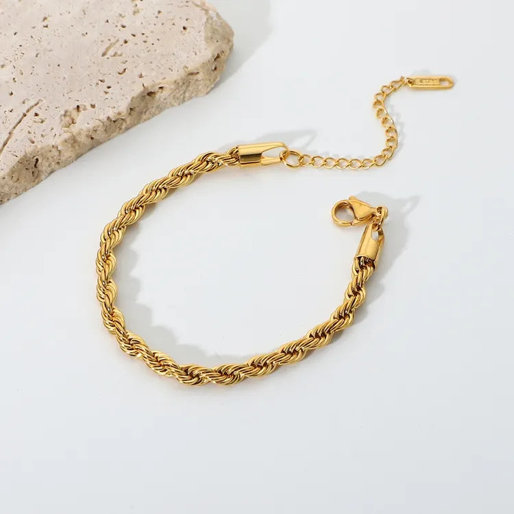 Delicate Chain Bracelet