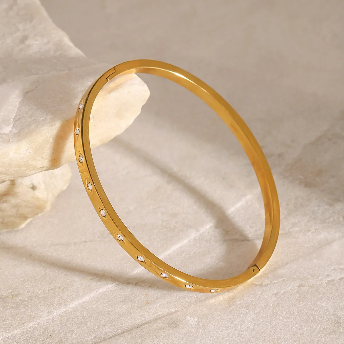 Starlit Bangle Hammer Bracelet