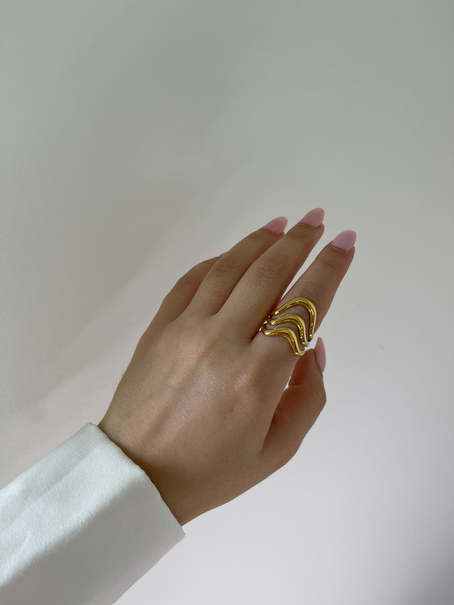 Dana Adjustable Ring